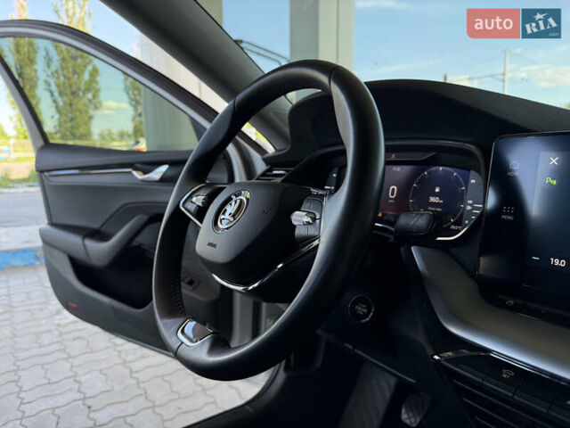 Білий Шкода Октавія, об'ємом двигуна 1.97 л та пробігом 61 тис. км за 18999 $, фото 34 на Automoto.ua