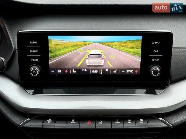 Білий Шкода Октавія, об'ємом двигуна 2 л та пробігом 308 тис. км за 17700 $, фото 48 на Automoto.ua