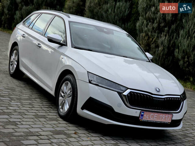 Шкода Октавия 2021 в Самборе на Automoto.ua Белый Шкода Октавия, объемом двигателя 2 л и пробегом 201 тыс. км за 18999 $, фото 10 на Automoto.ua