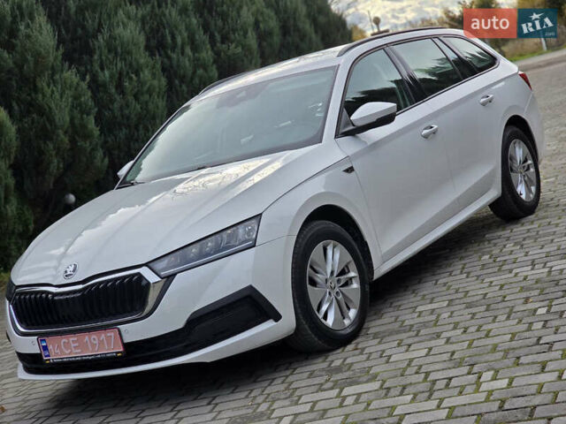 Шкода Октавия 2021 в Самборе на Automoto.ua Белый Шкода Октавия, объемом двигателя 2 л и пробегом 201 тыс. км за 18999 $, фото 2 на Automoto.ua