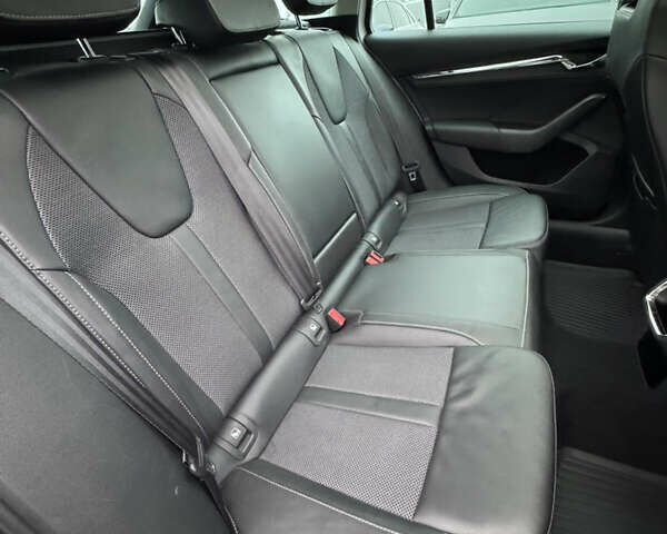 Білий Шкода Октавія, об'ємом двигуна 1.97 л та пробігом 211 тис. км за 24200 $, фото 37 на Automoto.ua