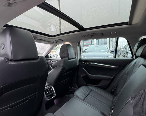 Білий Шкода Октавія, об'ємом двигуна 1.97 л та пробігом 211 тис. км за 24200 $, фото 28 на Automoto.ua