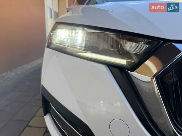 Білий Шкода Октавія, об'ємом двигуна 1.97 л та пробігом 210 тис. км за 21900 $, фото 11 на Automoto.ua