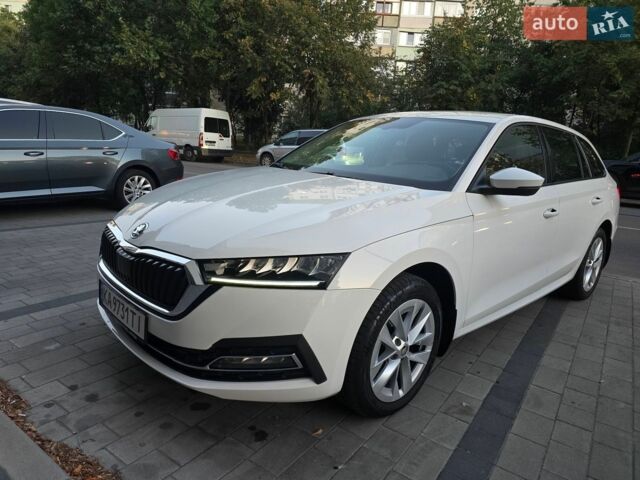 Білий Шкода Октавія, об'ємом двигуна 1.4 л та пробігом 124 тис. км за 21900 $, фото 8 на Automoto.ua