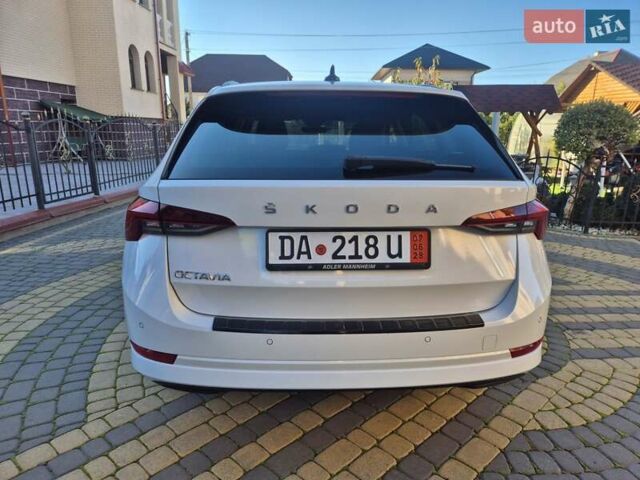 Белый Шкода Октавия, объемом двигателя 2 л и пробегом 218 тыс. км за 21800 $, фото 32 на Automoto.ua