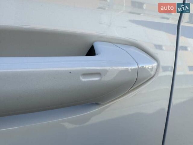 Білий Шкода Октавія, об'ємом двигуна 1.97 л та пробігом 210 тис. км за 21900 $, фото 16 на Automoto.ua