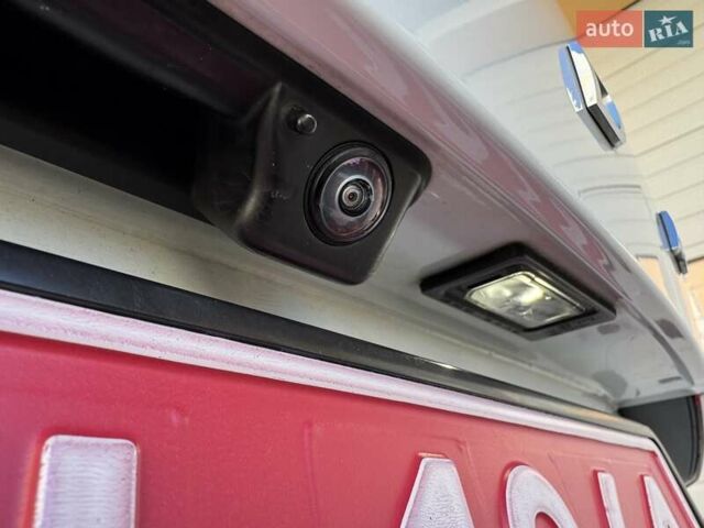 Білий Шкода Октавія, об'ємом двигуна 1.97 л та пробігом 210 тис. км за 21900 $, фото 26 на Automoto.ua