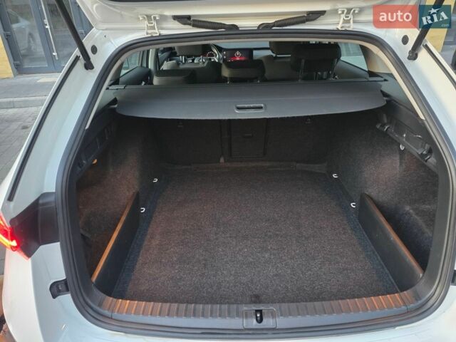 Білий Шкода Октавія, об'ємом двигуна 1.4 л та пробігом 124 тис. км за 21900 $, фото 32 на Automoto.ua