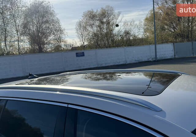 Білий Шкода Октавія, об'ємом двигуна 1.97 л та пробігом 75 тис. км за 25000 $, фото 5 на Automoto.ua