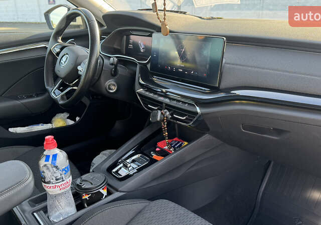 Білий Шкода Октавія, об'ємом двигуна 1.97 л та пробігом 75 тис. км за 25000 $, фото 14 на Automoto.ua