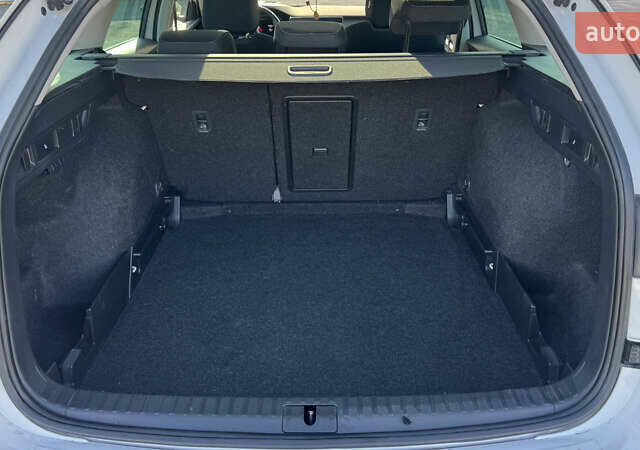 Білий Шкода Октавія, об'ємом двигуна 1.97 л та пробігом 75 тис. км за 25000 $, фото 10 на Automoto.ua