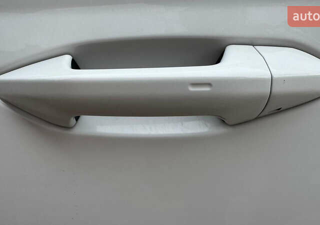 Шкода Октавия 2023 в Житомире на Automoto.ua Белый Шкода Октавия, объемом двигателя 1.97 л и пробегом 70 тыс. км за 31500 $, фото 18 на Automoto.ua