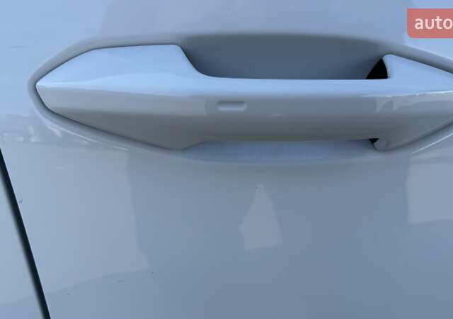 Білий Шкода Октавія, об'ємом двигуна 1.97 л та пробігом 75 тис. км за 25000 $, фото 4 на Automoto.ua