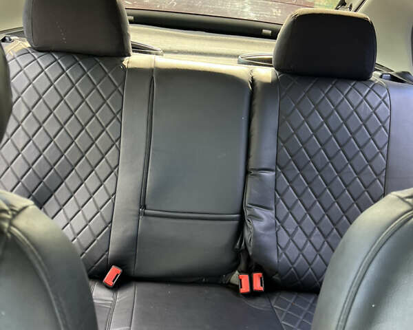 Белый Шкода Октавия, объемом двигателя 1.6 л и пробегом 432 тыс. км за 2550 $, фото 24 на Automoto.ua