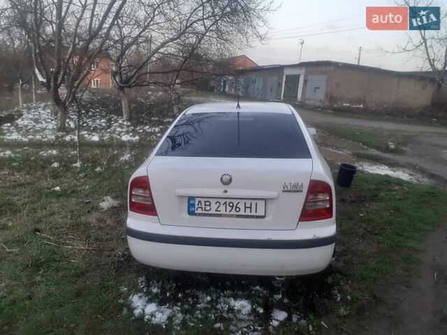 Белый Шкода Октавия, объемом двигателя 1.8 л и пробегом 275 тыс. км за 3300 $, фото 17 на Automoto.ua