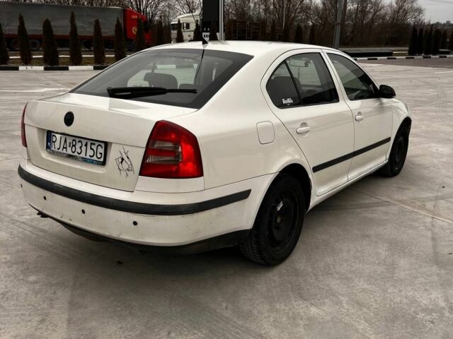 Белый Шкода Октавия, объемом двигателя 0 л и пробегом 400 тыс. км за 2550 $, фото 5 на Automoto.ua