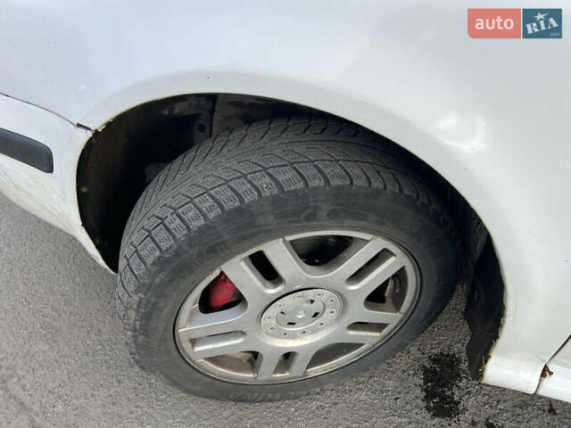 Білий Шкода Октавія, об'ємом двигуна 1.8 л та пробігом 285 тис. км за 4000 $, фото 8 на Automoto.ua