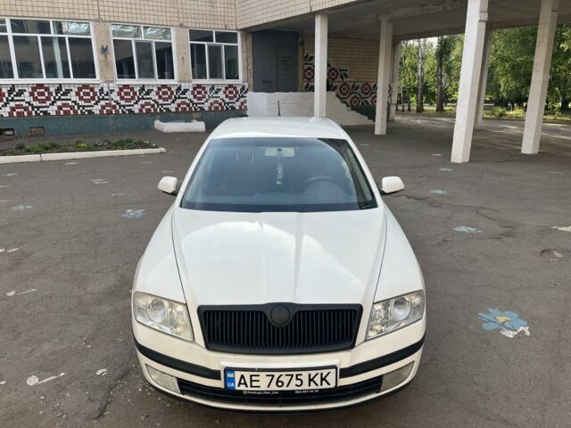 Белый Шкода Октавия, объемом двигателя 1.9 л и пробегом 360 тыс. км за 4600 $, фото 1 на Automoto.ua
