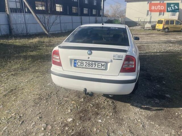Шкода Октавия 2006 в Чернигове на Automoto.ua Белый Шкода Октавия, объемом двигателя 1.6 л и пробегом 245 тыс. км за 5700 $, фото 15 на Automoto.ua