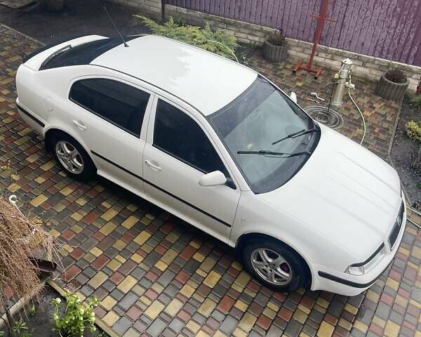 Шкода Октавия 2006 в Чернигове на Automoto.ua Белый Шкода Октавия, объемом двигателя 1.6 л и пробегом 245 тыс. км за 5700 $, фото 9 на Automoto.ua