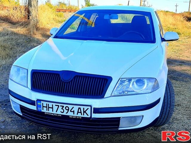 Белый Шкода Октавия, объемом двигателя 1.9 л и пробегом 323 тыс. км за 5000 $, фото 5 на Automoto.ua