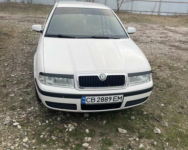 Шкода Октавия 2006 в Чернигове на Automoto.ua Белый Шкода Октавия, объемом двигателя 1.6 л и пробегом 245 тыс. км за 5700 $, фото 11 на Automoto.ua