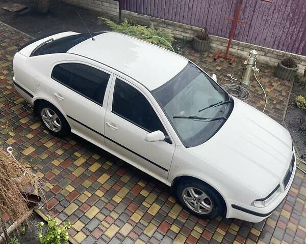 Шкода Октавия 2006 в Чернигове на Automoto.ua Белый Шкода Октавия, объемом двигателя 1.6 л и пробегом 245 тыс. км за 5700 $, фото 10 на Automoto.ua