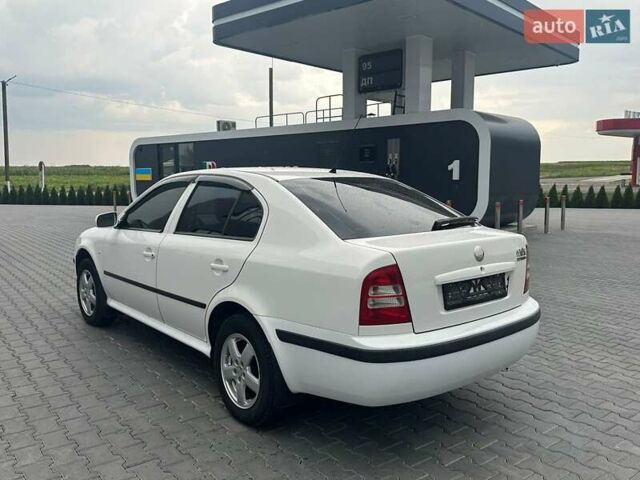Белый Шкода Октавия, объемом двигателя 1.6 л и пробегом 182 тыс. км за 5700 $, фото 6 на Automoto.ua