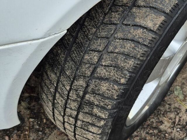 Білий Шкода Октавія, об'ємом двигуна 0 л та пробігом 300 тис. км за 2600 $, фото 3 на Automoto.ua