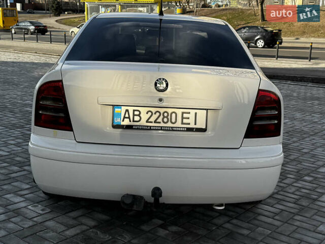 Белый Шкода Октавия, объемом двигателя 1.6 л и пробегом 231 тыс. км за 5499 $, фото 7 на Automoto.ua