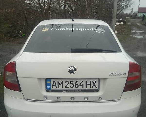 Белый Шкода Октавия, объемом двигателя 1.6 л и пробегом 280 тыс. км за 7600 $, фото 10 на Automoto.ua