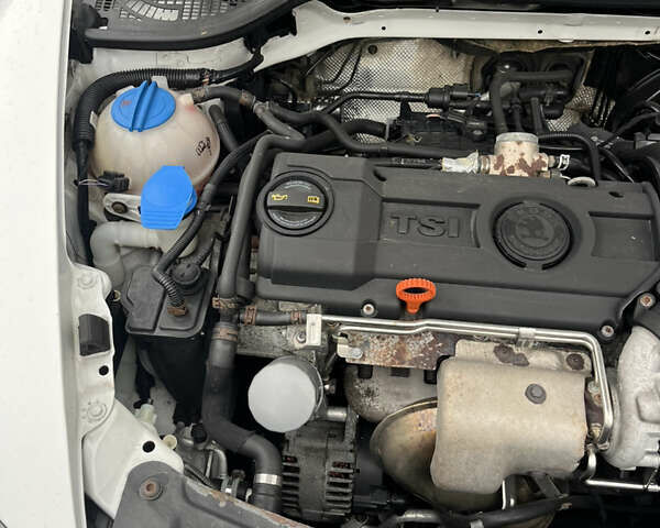 Белый Шкода Октавия, объемом двигателя 1.4 л и пробегом 187 тыс. км за 6500 $, фото 34 на Automoto.ua