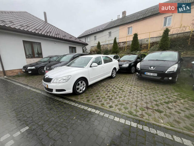 Белый Шкода Октавия, объемом двигателя 1.4 л и пробегом 187 тыс. км за 6500 $, фото 5 на Automoto.ua