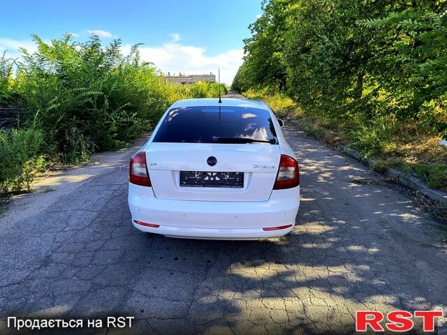 Білий Шкода Октавія, об'ємом двигуна 1.6 л та пробігом 189 тис. км за 6999 $, фото 2 на Automoto.ua