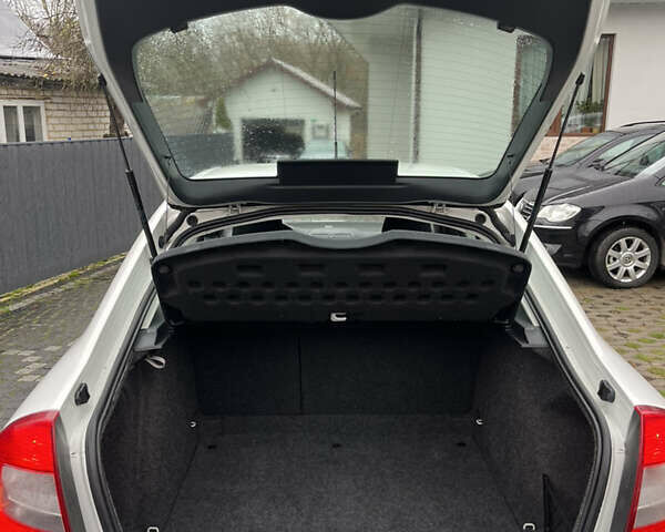 Белый Шкода Октавия, объемом двигателя 1.4 л и пробегом 187 тыс. км за 6500 $, фото 14 на Automoto.ua