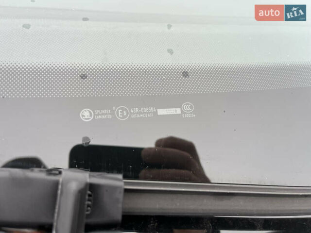 Белый Шкода Октавия, объемом двигателя 1.4 л и пробегом 187 тыс. км за 6500 $, фото 6 на Automoto.ua