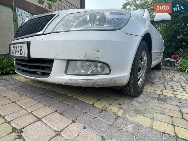 Белый Шкода Октавия, объемом двигателя 1.6 л и пробегом 237 тыс. км за 6500 $, фото 15 на Automoto.ua