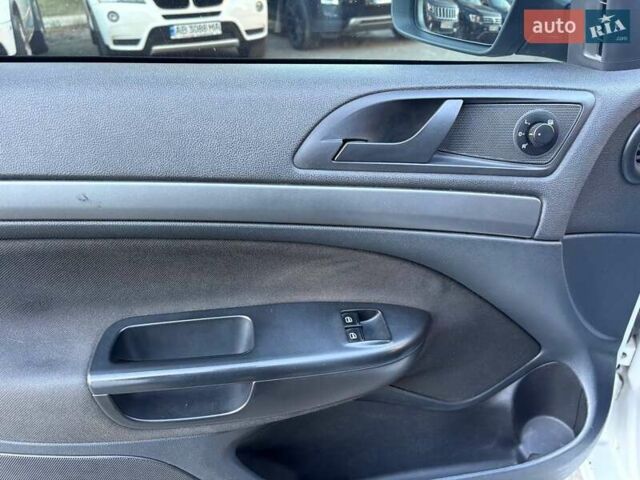 Белый Шкода Октавия, объемом двигателя 1.9 л и пробегом 299 тыс. км за 7300 $, фото 8 на Automoto.ua