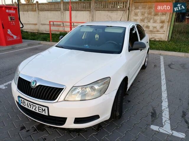 Белый Шкода Октавия, объемом двигателя 1.9 л и пробегом 286 тыс. км за 6300 $, фото 1 на Automoto.ua