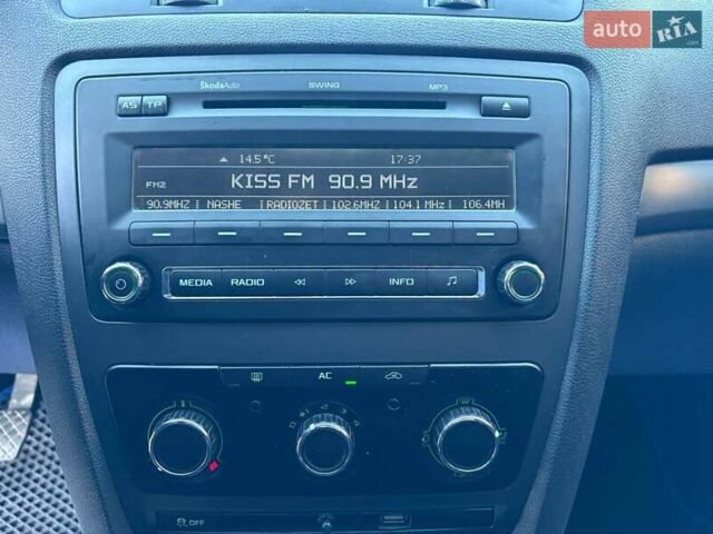 Белый Шкода Октавия, объемом двигателя 1.9 л и пробегом 299 тыс. км за 7300 $, фото 13 на Automoto.ua