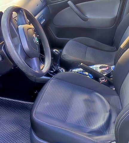 Шкода Октавия 2010 в Киеве на Automoto.ua Белый Шкода Октавия, объемом двигателя 1.6 л и пробегом 300 тыс. км за 4000 $, фото 5 на Automoto.ua