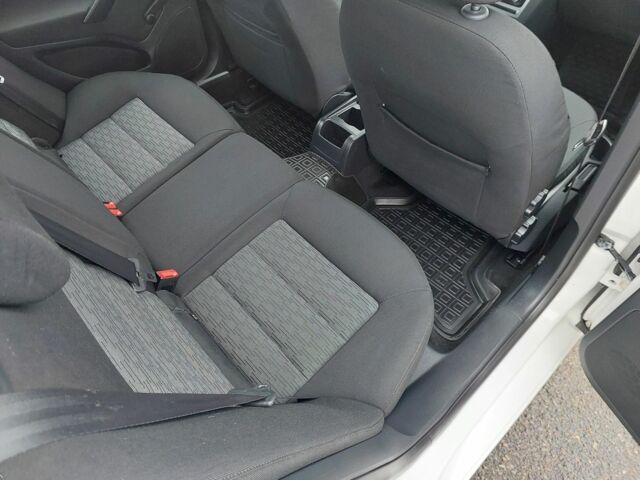 Белый Шкода Октавия, объемом двигателя 1.4 л и пробегом 187 тыс. км за 8000 $, фото 17 на Automoto.ua