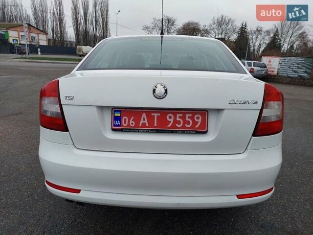Белый Шкода Октавия, объемом двигателя 1.4 л и пробегом 187 тыс. км за 7800 $, фото 8 на Automoto.ua
