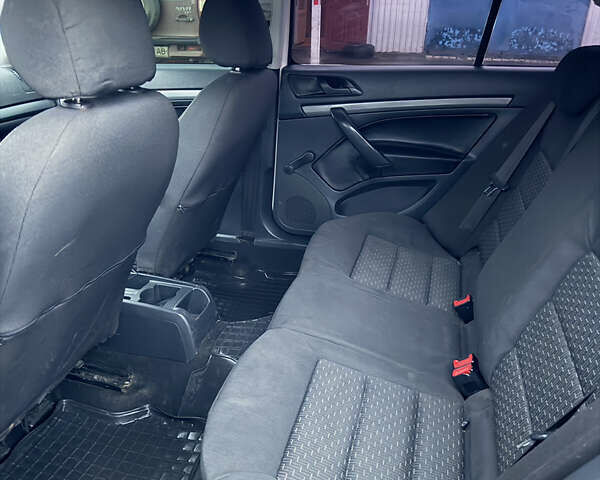 Білий Шкода Октавія, об'ємом двигуна 1.6 л та пробігом 251 тис. км за 5999 $, фото 14 на Automoto.ua