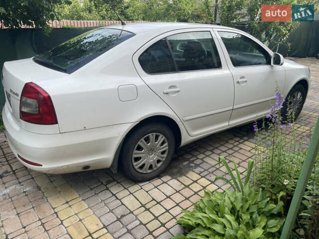 Белый Шкода Октавия, объемом двигателя 1.6 л и пробегом 237 тыс. км за 6500 $, фото 23 на Automoto.ua