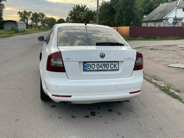 Белый Шкода Октавия, объемом двигателя 1.9 л и пробегом 480 тыс. км за 4600 $, фото 5 на Automoto.ua