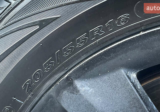 Белый Шкода Октавия, объемом двигателя 1.6 л и пробегом 199 тыс. км за 8500 $, фото 16 на Automoto.ua
