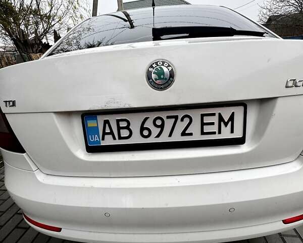 Белый Шкода Октавия, объемом двигателя 1.9 л и пробегом 299 тыс. км за 6700 $, фото 3 на Automoto.ua