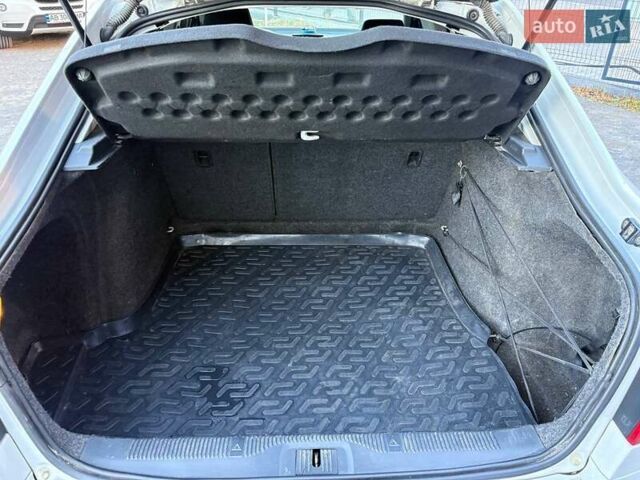 Белый Шкода Октавия, объемом двигателя 1.9 л и пробегом 299 тыс. км за 7300 $, фото 11 на Automoto.ua