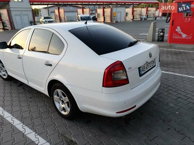 Белый Шкода Октавия, объемом двигателя 1.9 л и пробегом 286 тыс. км за 6300 $, фото 3 на Automoto.ua